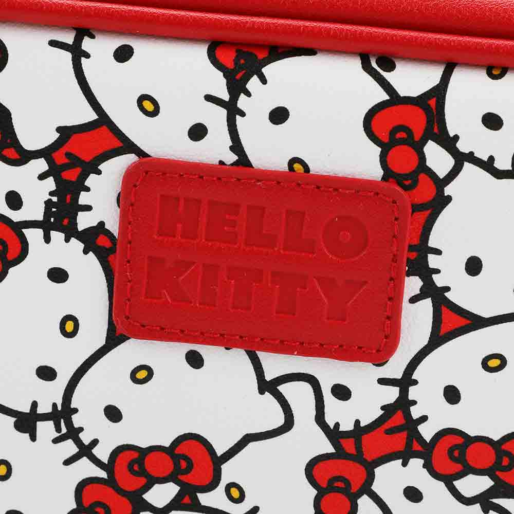 BioWorld Pouch Hello Kitty Travel Toiletry Kit UPY7JXPHKCPP00