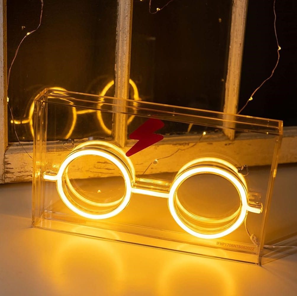 Silver Buffalo Desk Light Harry Potter Neon Led Light Box HP1708NTB